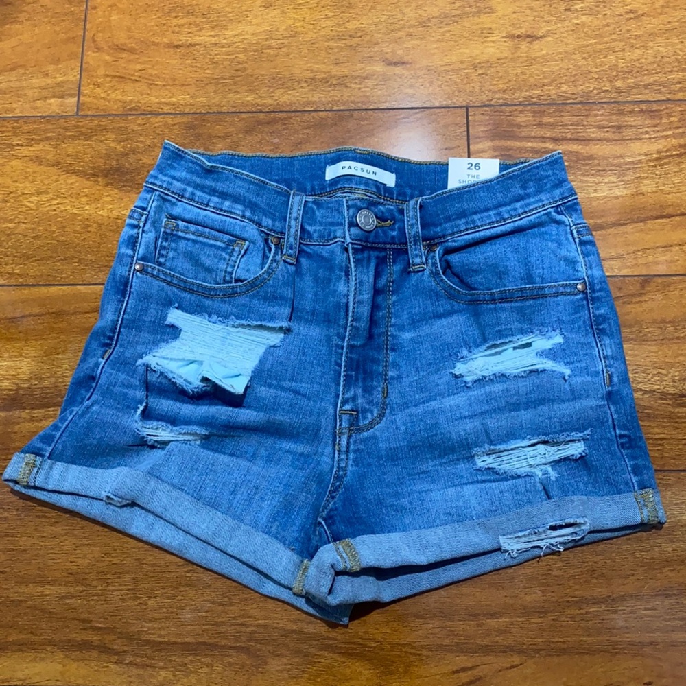 NWT pacsun ripped denim shorts “the shortie”